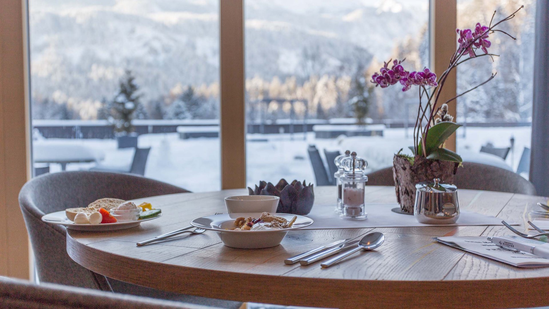 Ihr Restaurant in Garmisch mit Panoramablick Ihr Restaurant in Garmisch mit Panoramablick