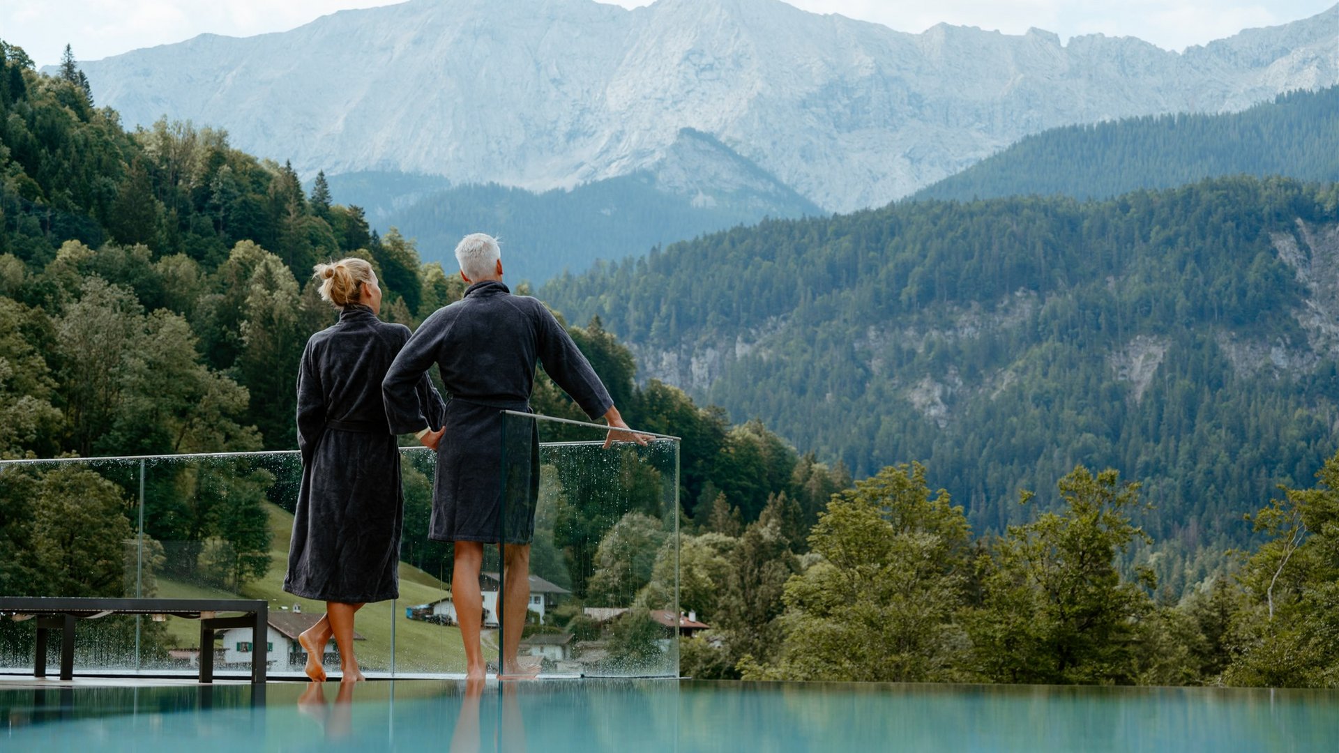 Ihr Wellnesshotel in Garmisch-Partenkirchen Ihr Wellnesshotel in Garmisch-Partenkirchen