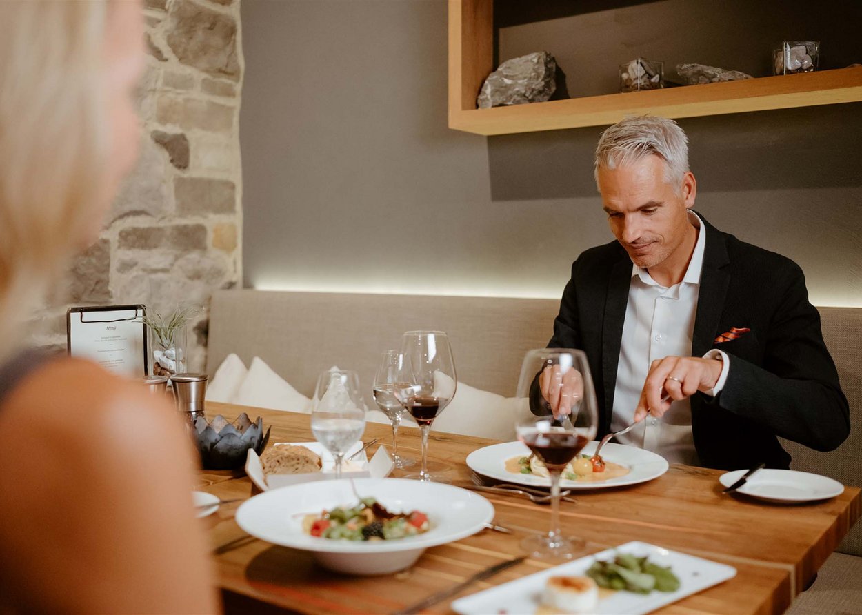 Your restaurant in Garmisch with panoramic views Your restaurant in Garmisch with panoramic views