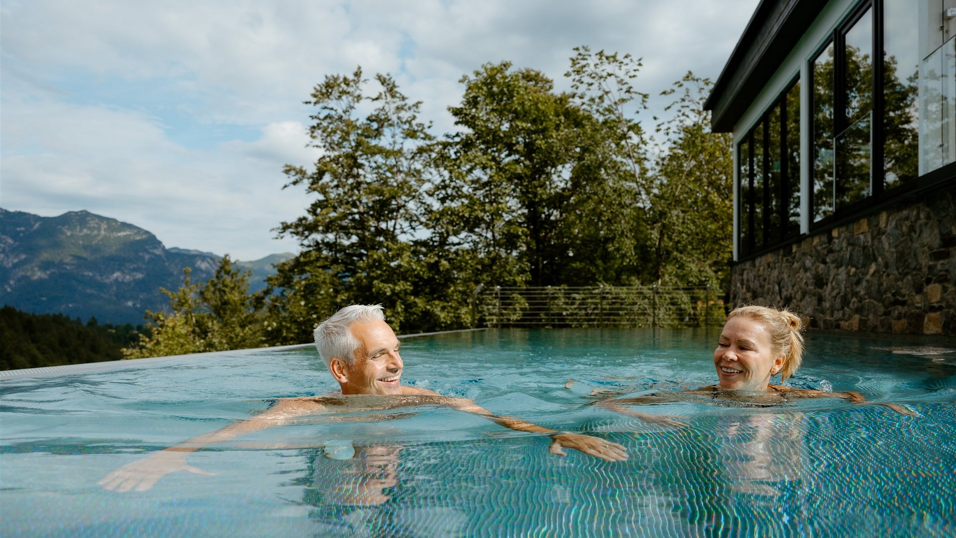Your luxury hotel in Garmisch with pool area Your luxury hotel in Garmisch with pool area