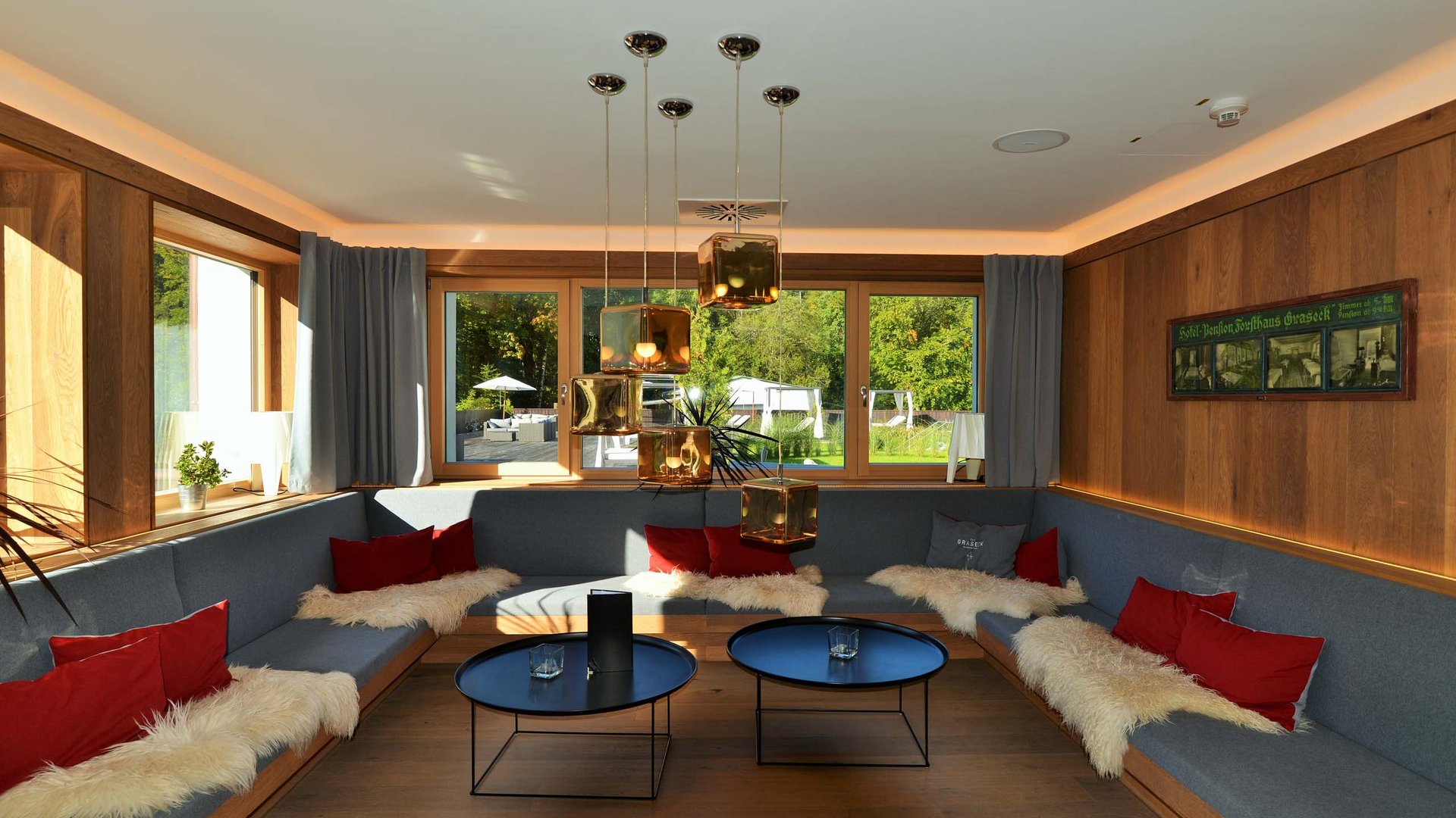 Ihr Restaurant in Garmisch mit Panoramablick Ihr Restaurant in Garmisch mit Panoramablick